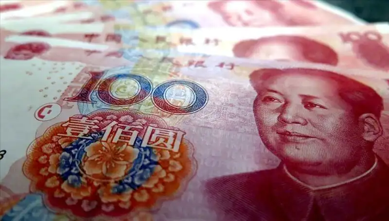 Yuan’ın Düşüşü: Çin Ekonomisini Ne Bekliyor?