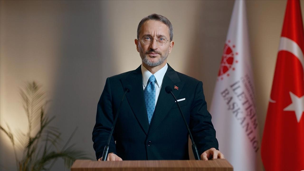 Cumhurbaşkanlığı İletişim Başkanı Fahrettin Altun'dan Gazetecilere Destek