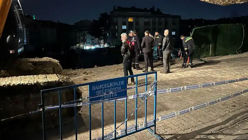 İstanbul'da İnşaat Çalışmalarında Beklenmedik Yol Çökmesi