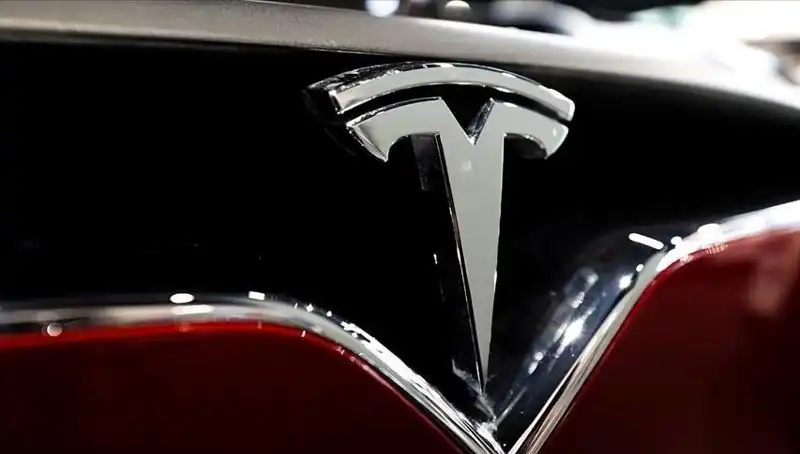 Tesla Türkiye'den Solda Vites: Model Y Satış Takvimi Açıklandı!