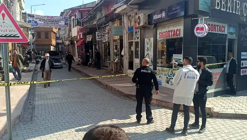 El Şakası Faciası: Pompalı Tüfekle Ateş Açan Genç, 6 Kişiyi Yaraladı