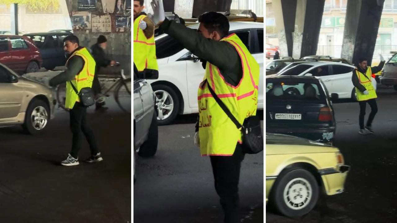 Suriye'de trafik gönüllüler tarafından yönetiliyor.