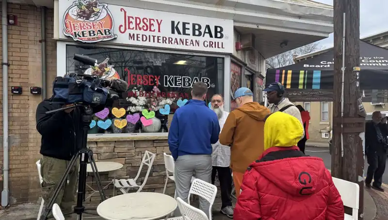 Türk Aileye Yeşil Kart Umutlarıyla Gözaltı Sürprizi!
