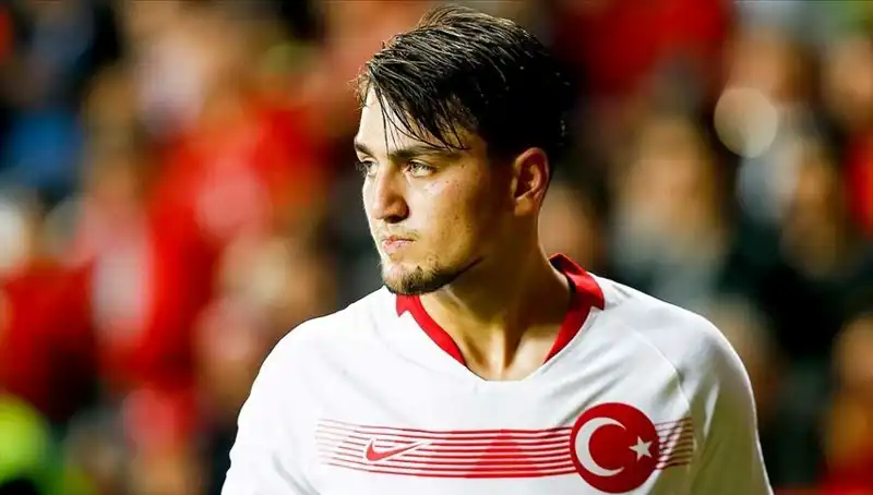 Beşiktaş, Milli Futbolcunun Transferi İçin Girişim Başlattı!