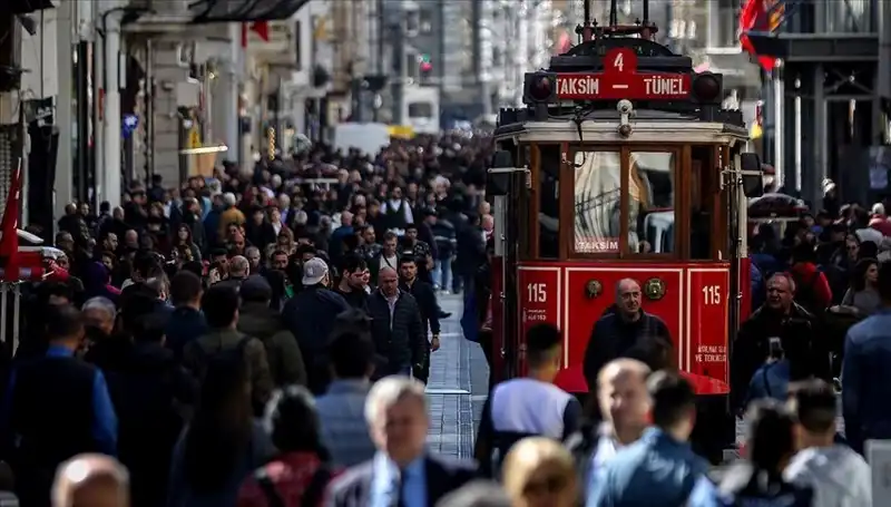 Türkiye’nin Nüfus Artışı: Hangi Faktörler Etkiledi?