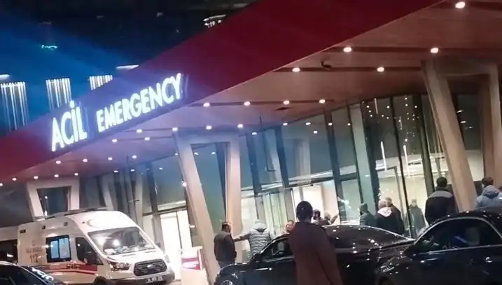Telefon Görüşmesi için Dışarı Çıkan Adam, Silahlı Saldırıda Hayatını Kaybetti