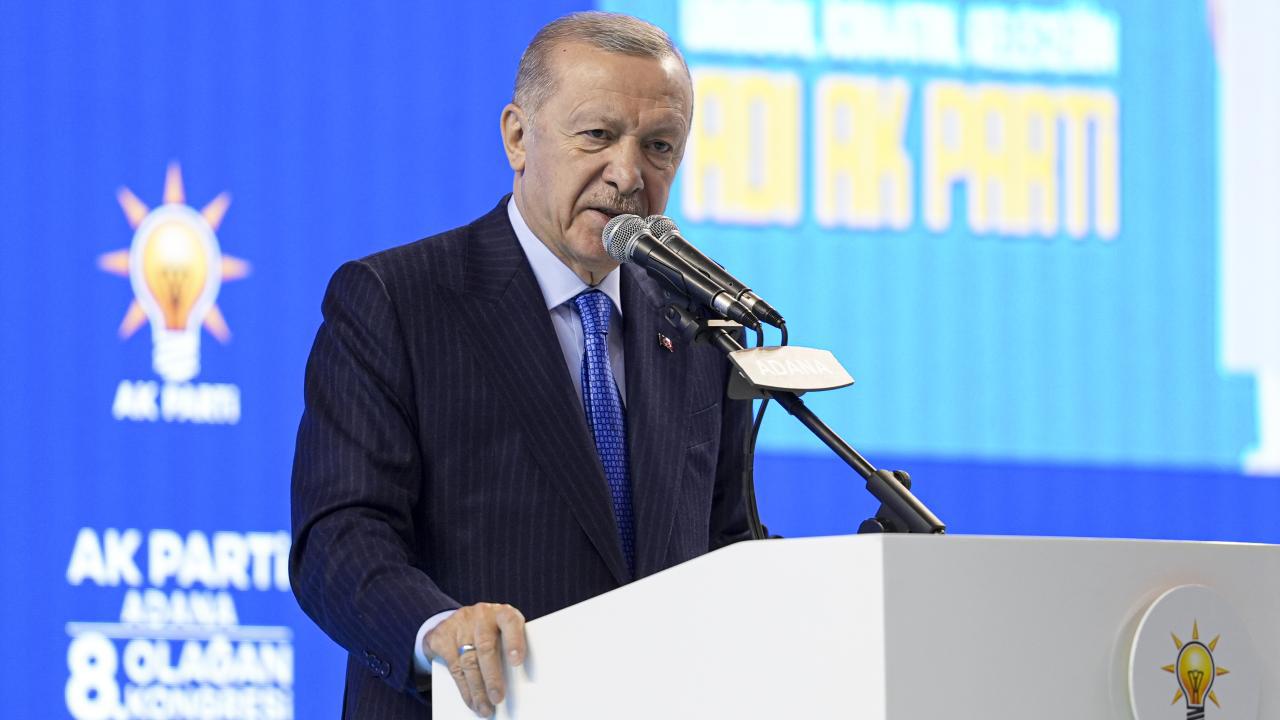 Cumhurbaşkanı Erdoğan'dan Beşiktaş Belediye Başkanı Özel'e sert sözler