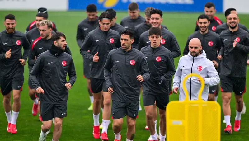Milli Takımda Sıkıntı: İki Futbolcu Ağrıları Nedeniyle Kadrodan Çıktı