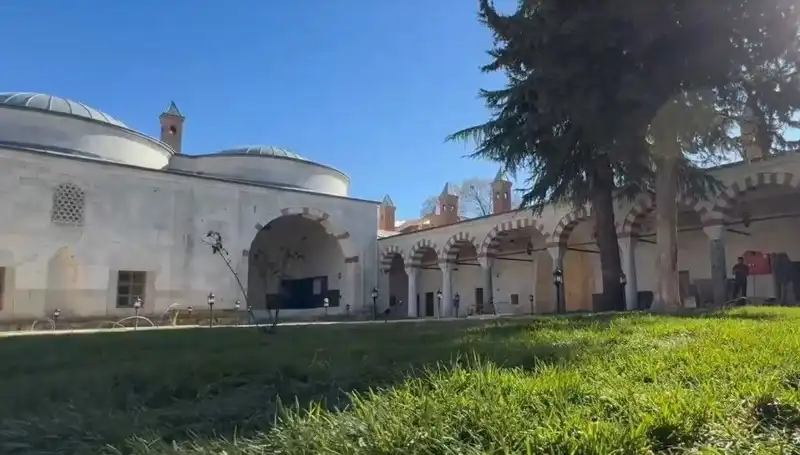 Edirne'nin Tarihi 'Peykler Medresesi' Ziyarete Hazır: Tarihin Kapıları Yeniden Açılıyor!