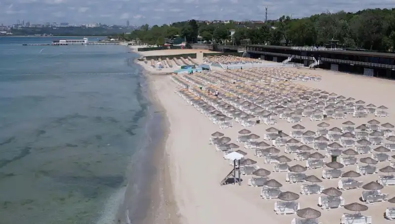 İstanbul Plajlarında 2025 Giriş Ücretleri Açıklandı: Sarıyer, Florya ve Adalar Özellikleri