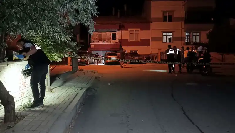 Karaman'da Kız Arkadaşıyla Tartışan Genç, Kanlı Gecenin Başrolü Oldu