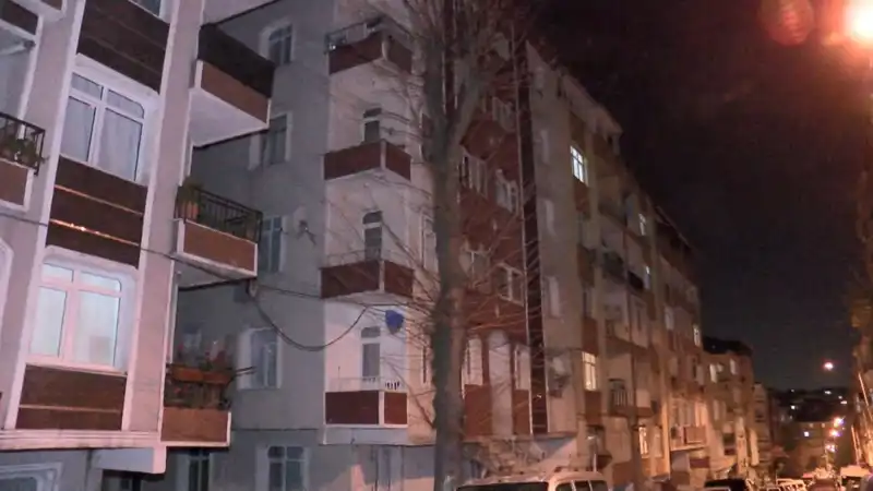 Sarsıntılı Anlar: Altı Katlı Apartman Kolonlarından Gelen Sesler Panik Yarattı