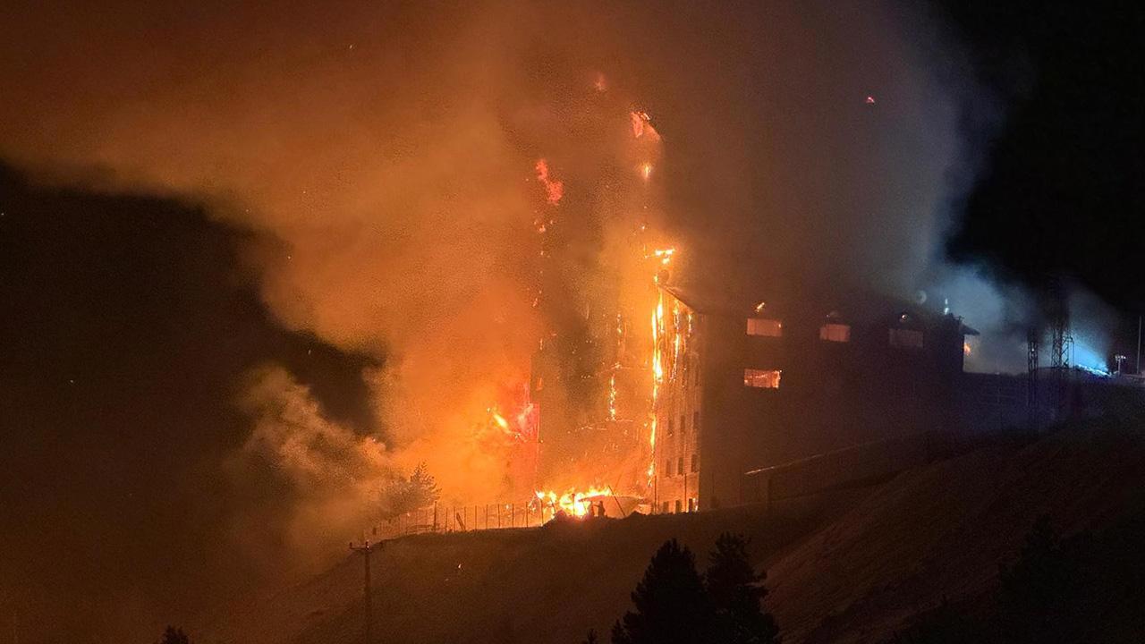 Kartalkaya'da Oteli Yutan Yangın: 6 Ölü, 31 Yaralı