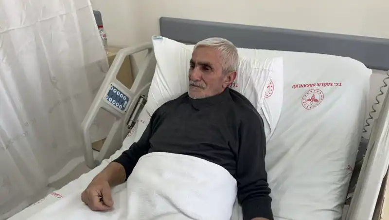 Gazoz Kapağı ile Kaza: Genç Adam Gözüne Darbe Aldı
