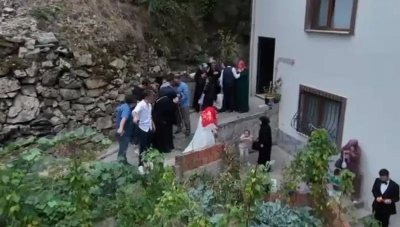 Kanlı Düğün Yüzleri: Sıkan Kurşunların Ardındaki Korkunç Gerçekler