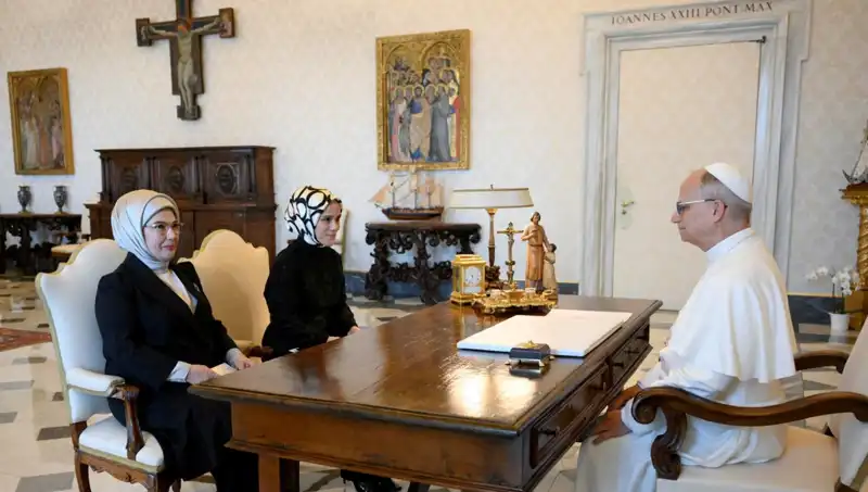Emine Erdoğan ve Papa Leo'nun Gazze Üzerine Önemli Görüşmesi