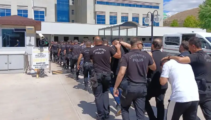 Ankara'da Tehditli Haraç Çetesi Çökertildi: Avukatlar Arasında Operasyon