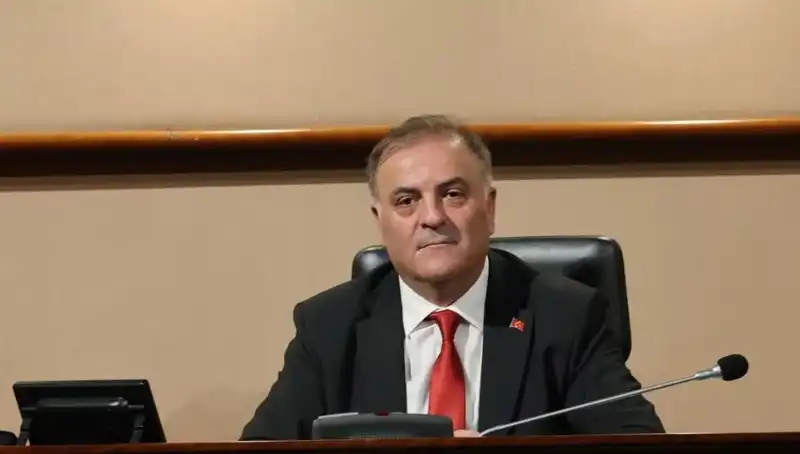 İBB Başkanvekili Nuri Aslan Kimdir? İşte Hayatı ve Kariyeri