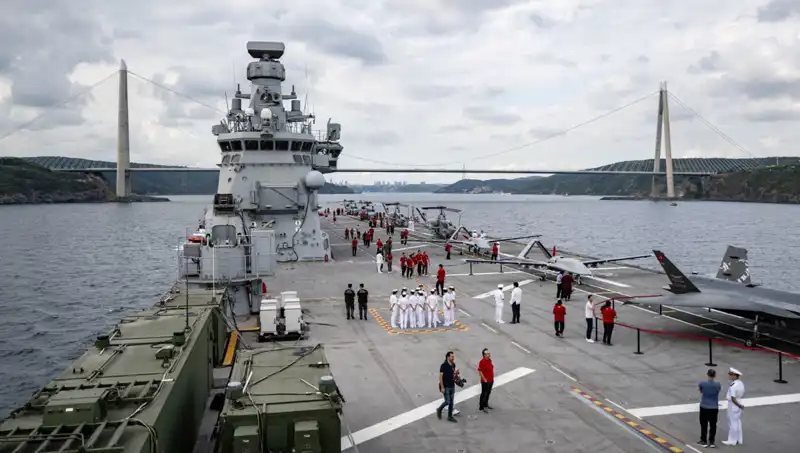 TCG Anadolu, Sarayburnu'ndan Ayrıldı: Yeni Görev İçin Yola Çıktı