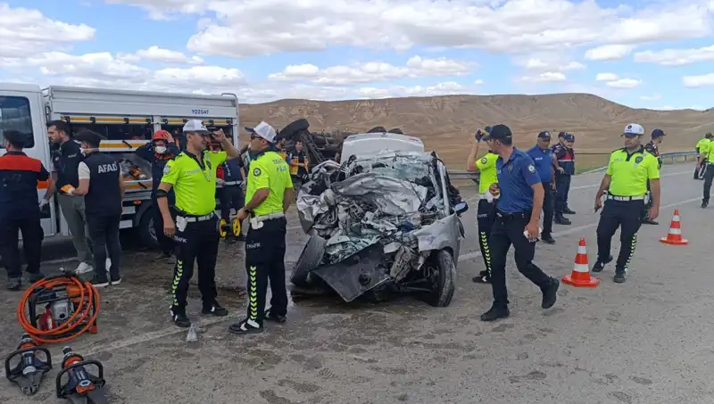Yozgat'ta Korkunç Kaza: 3 Can Gitti, 2 Yaralı
