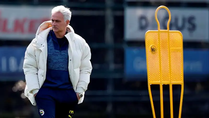 Mourinho'nun Gizli Taktiği: Bir Numara ile Temiz Kırılma!