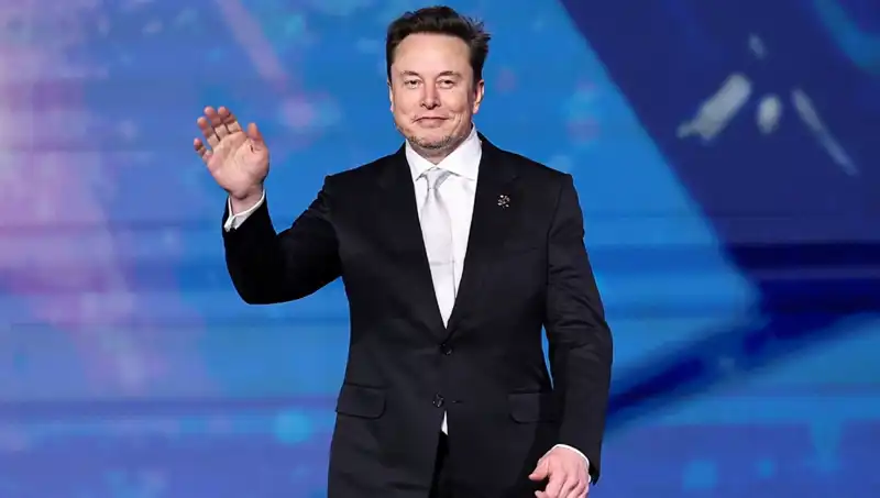 Tesla, Kendi "Canavarı" Model S Plaid’i Rafa Kaldırarak Yeni Dönemin Kapılarını Araladı