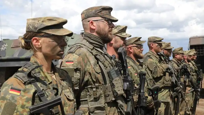 Almanya, Rusya Sınırına Asker Gönderiyor: Stratejik Bir Adım mı?